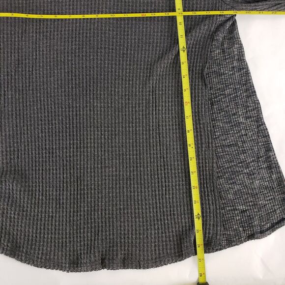 NEW!! Paper Crane SIZE L Gray Cold Shoulder Boho Long Sleeve Blouse Top Waffle - Picture 9 of 12